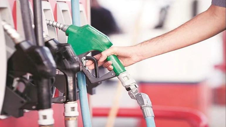 Petrol, diesel prices today: Fuel rates kept unchanged on January 22 |  Check rates here - Business News