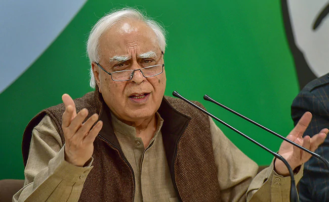 'Rebel' Kapil Sibal Slams Gandhis,  Gets 'Language of RSS-BJP' Retort