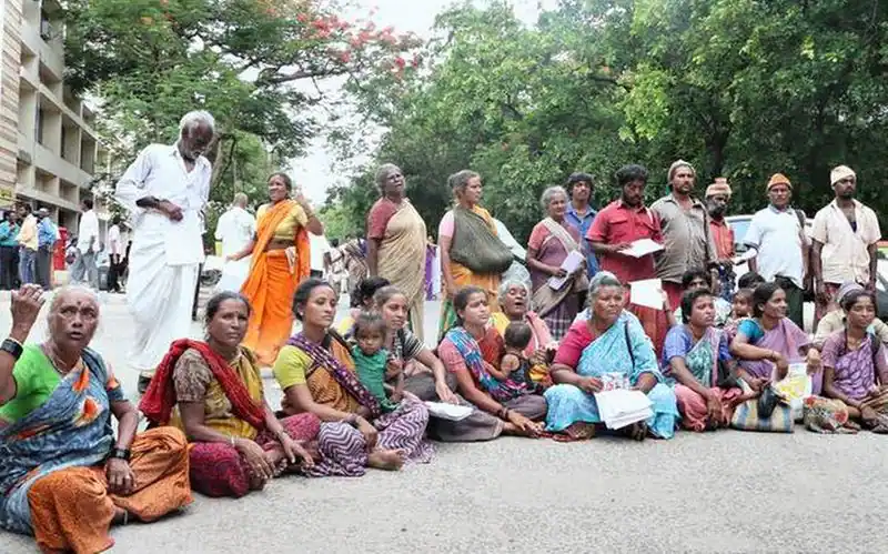 குருவிக்காரர்களுக்காக முதலமைச்சர் எடப்பாடியாரிடம் மன்றாடிய எம்.பி..! ST  பட்டியலில் சேர்க்க வலியுறுத்தல். | Urging Chief Minister Edappadiyar to add  MP to the list ...