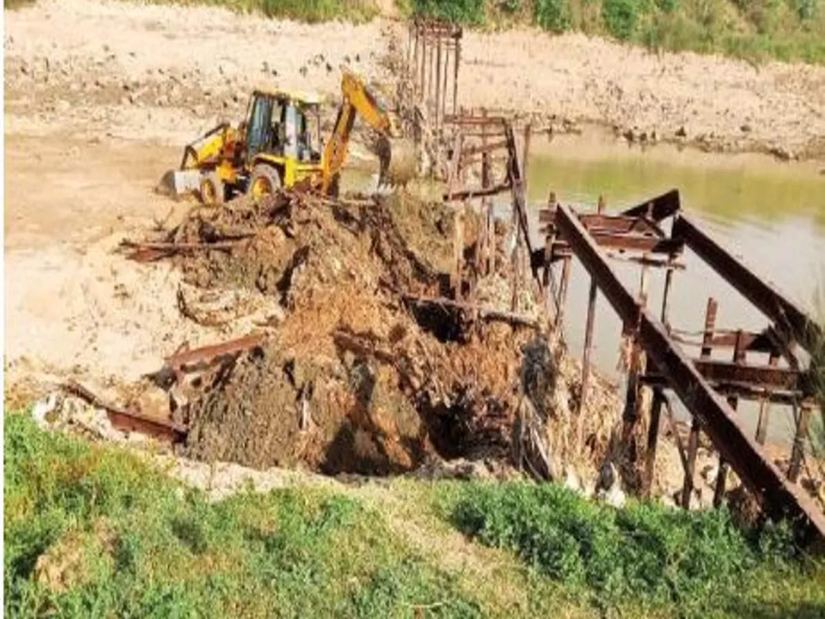 Stolen: A 500-tonne steel bridge in Bihar | Patna News - Times of India