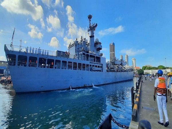 Indian Naval Ship Gharial delivers 760 kg of lifesaving medicines to Sri  Lanka amid ongoing economic crisis – ThePrint