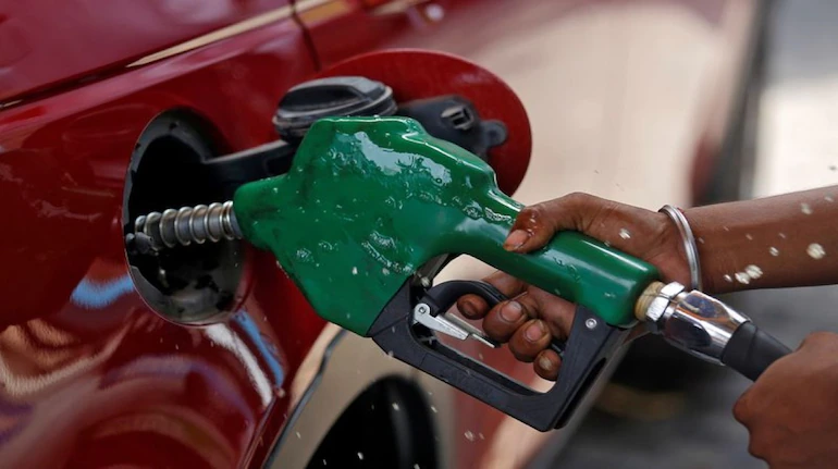 Fuel price hike | States should cut VAT to give relief to consumers: Union  Minister Hardeep Puri