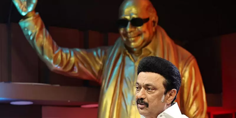 Chief-Minister-Stalin-visits-Karunanidhi-Statue-opening-Ceremony