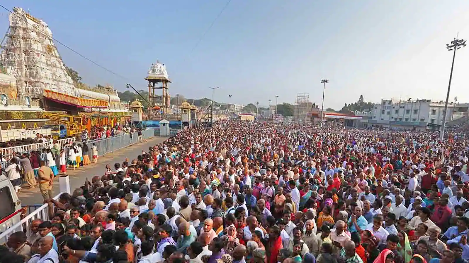 Months Before Yes Bank's Current Crisis, Tirumala Temple Withdrew ₹1,300 Cr  | Mint