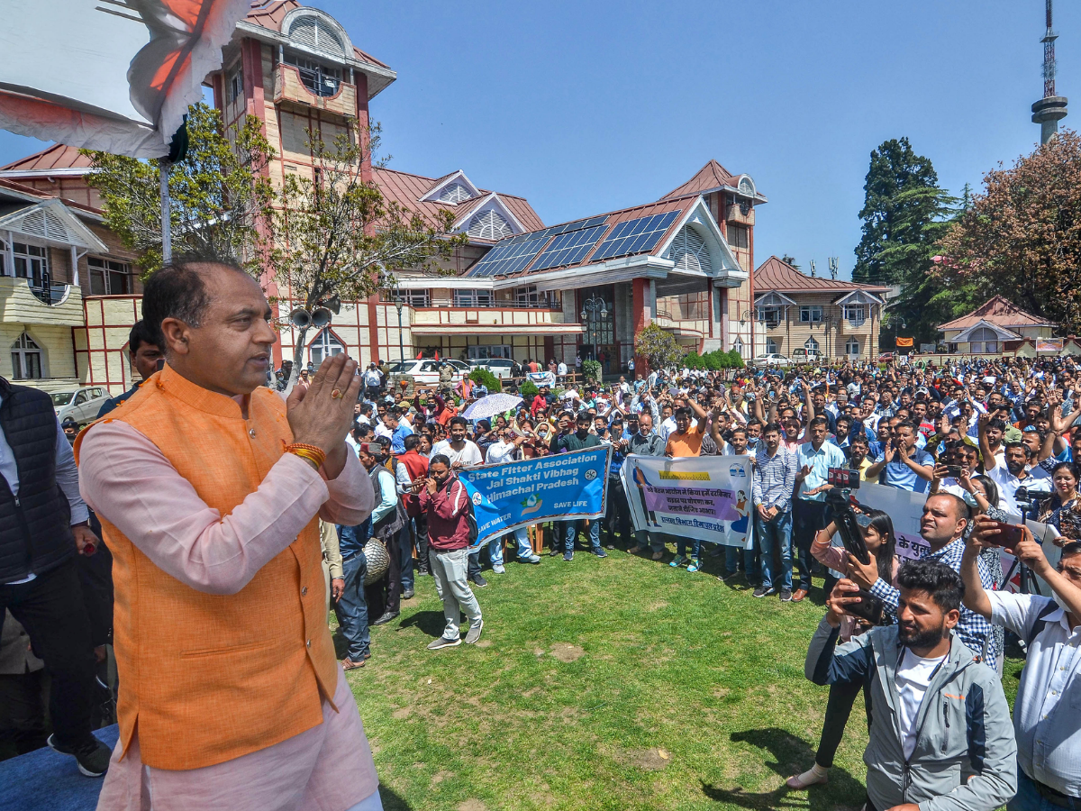 Himachal Day: CM announces 50% bus fare relaxation for women, free power up  to 125 units to all - The Economic Times